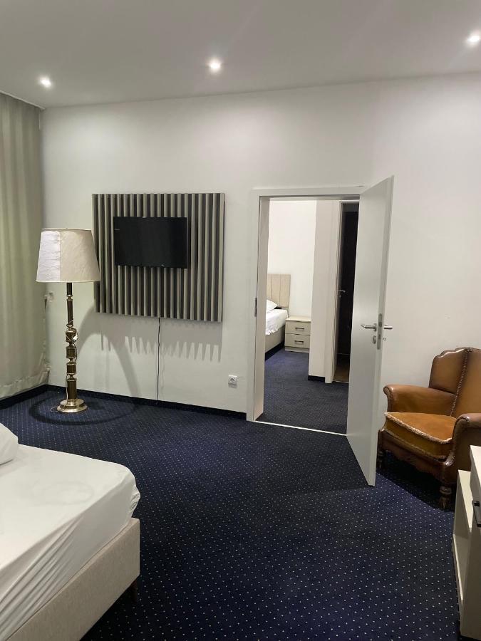 Gastpark Hotel Manching Zewnętrze zdjęcie