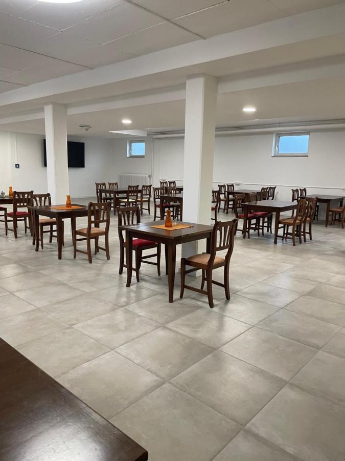 Gastpark Hotel Manching Zewnętrze zdjęcie