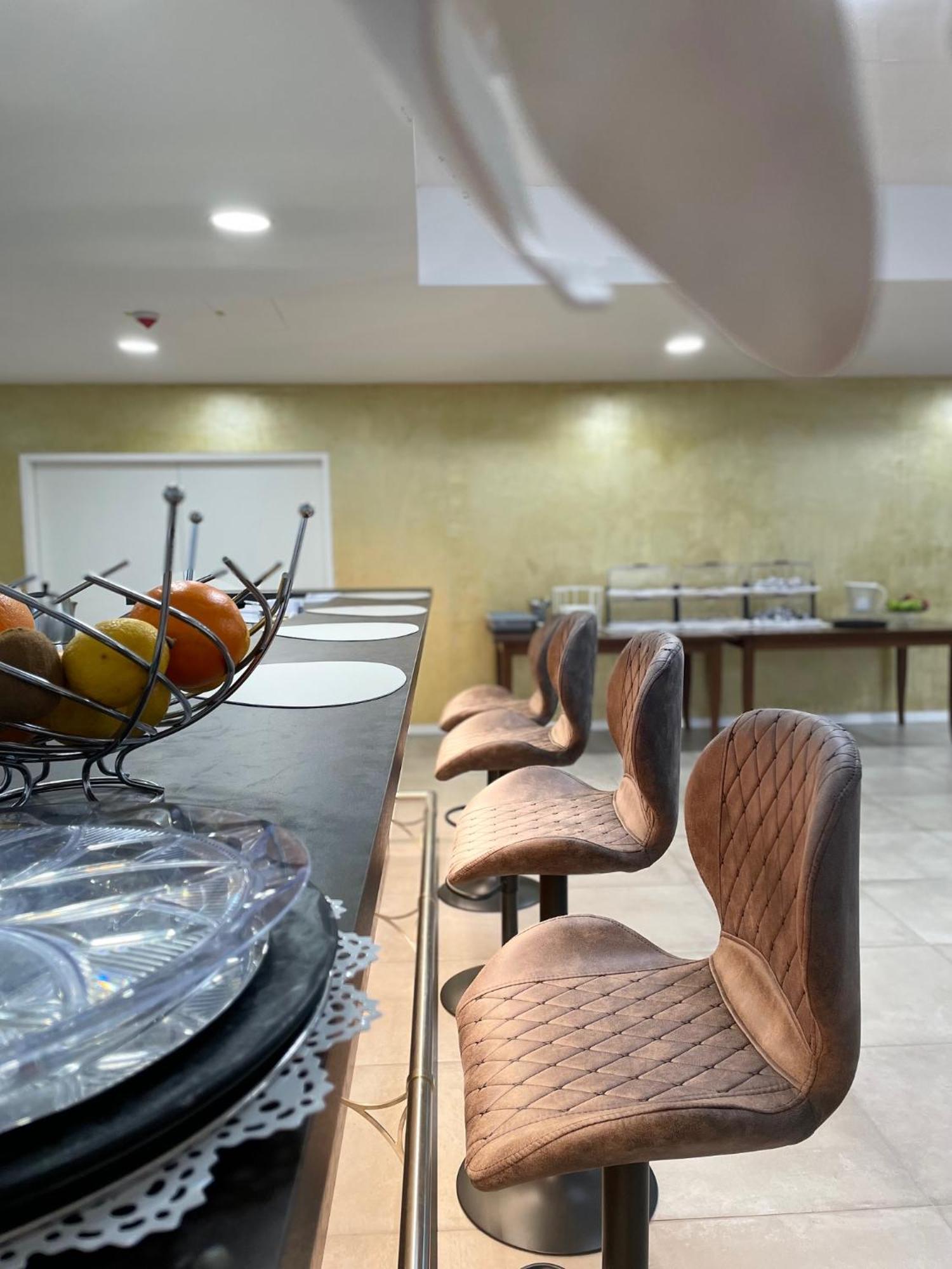 Gastpark Hotel Manching Zewnętrze zdjęcie