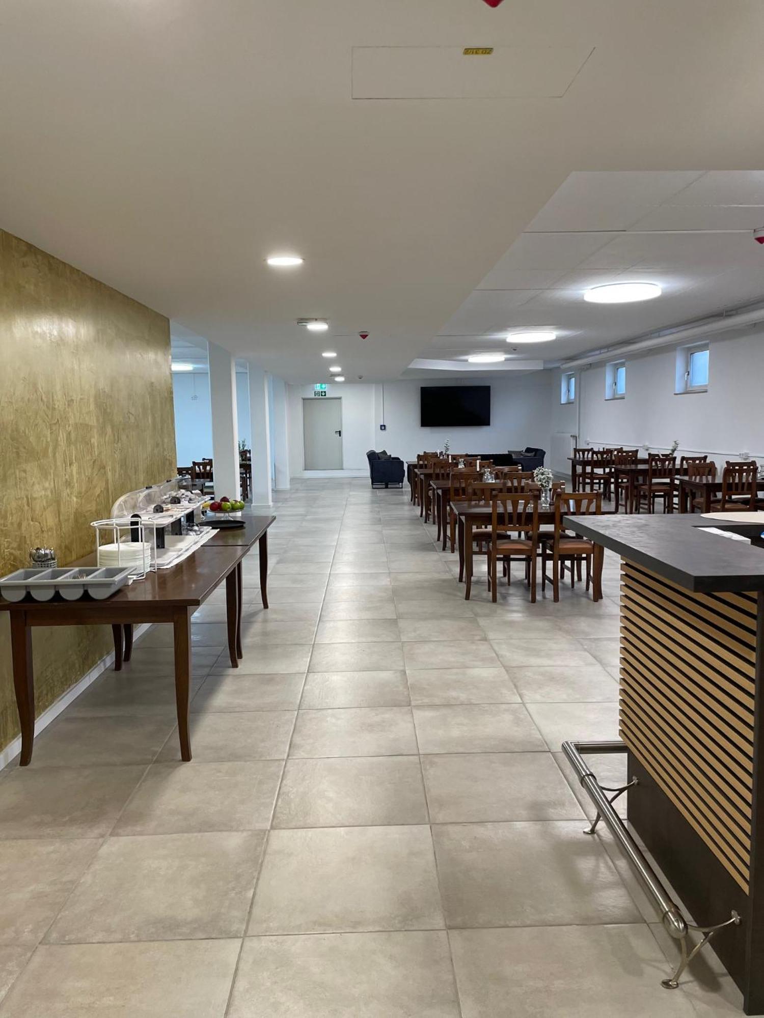 Gastpark Hotel Manching Zewnętrze zdjęcie